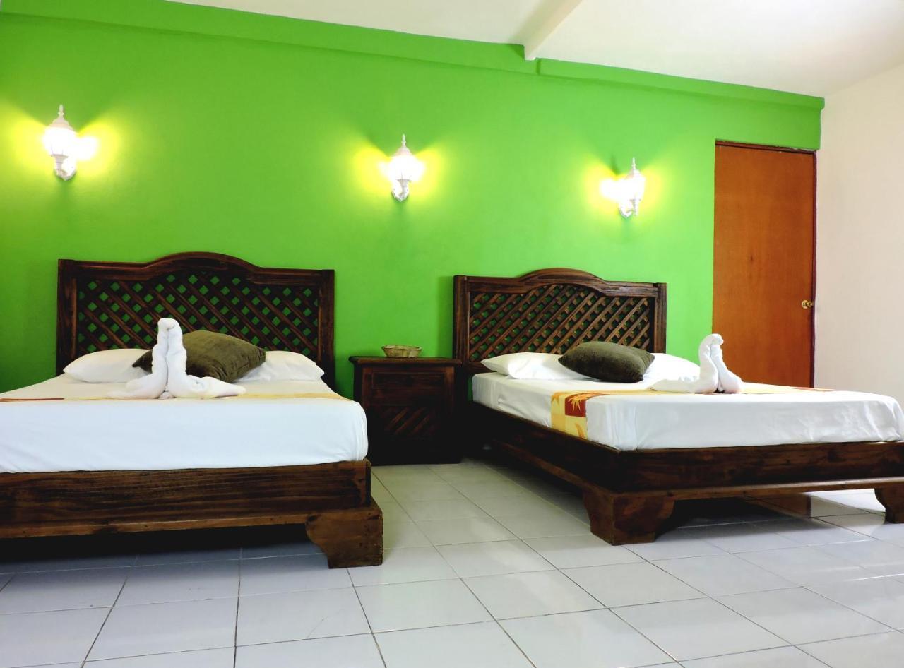 Hotel Valladolid Валядолид Екстериор снимка